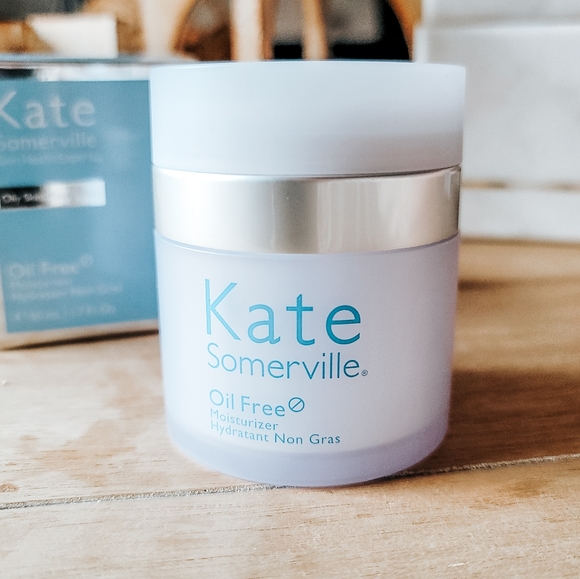 Kate Somerville Other - NEW IN BOX Kate Somerville Oil Free Moisturizer 1.7 FL OZ